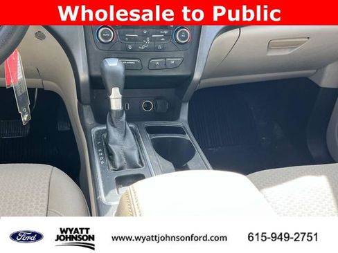 Used 2017 Ford Escape SE image 16
