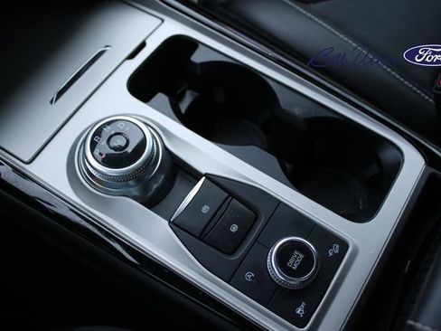 Used 2023 Ford Explorer ST w/ Equipment Group 401A AWD/4WD image 18