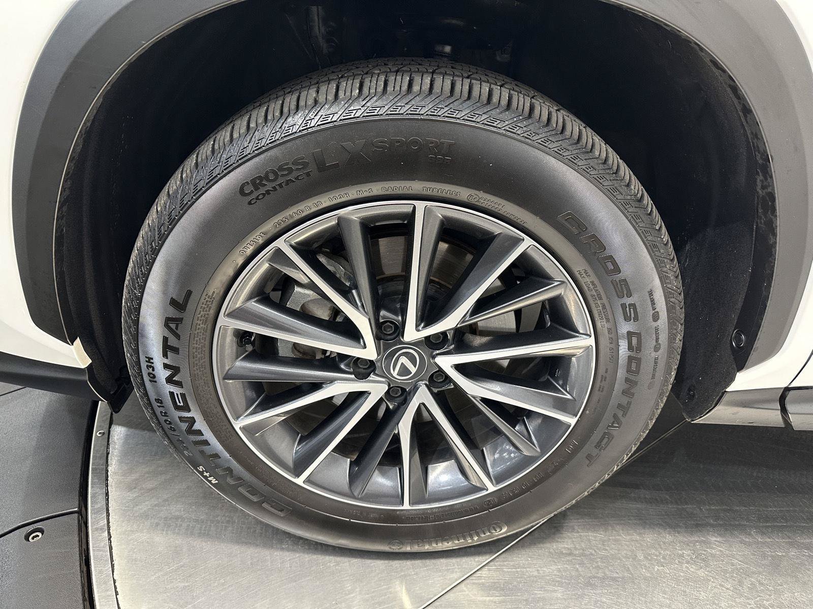 Used 2024 Lexus NX 350 AWD image 9