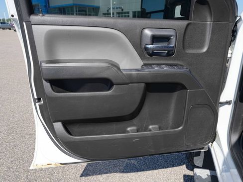 Used 2018 Chevrolet Silverado 3500 W/T w/ WT Convenience Package AWD/4WD image 23