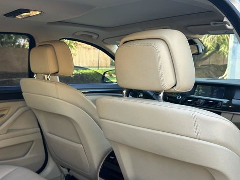 Used 2011 BMW 528i Sedan RWD image 20