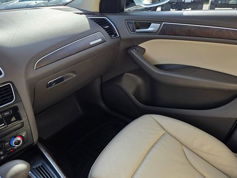 Used 2015 Audi Q5 2.0T Premium Plus w/ Technology Package image 37