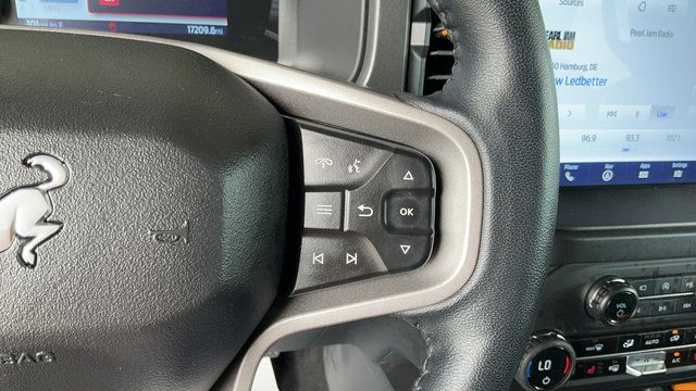 Used 2024 Ford Bronco Badlands AWD/4WD image 13