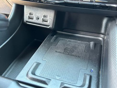 Used 2023 Dodge Durango R/T RWD image 35