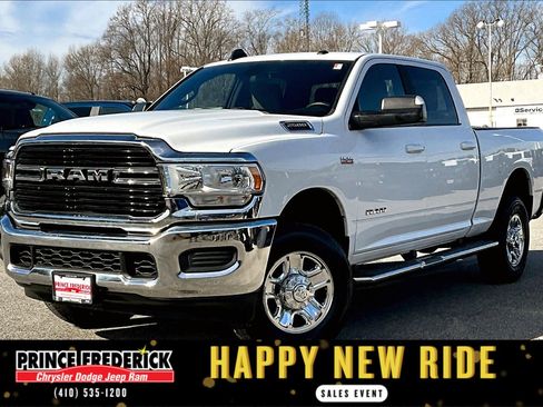 Used 2021 RAM 2500 Big Horn image 3