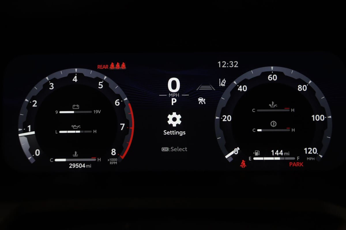 Used 2024 Toyota Tacoma TRD Off-Road AWD/4WD image 14