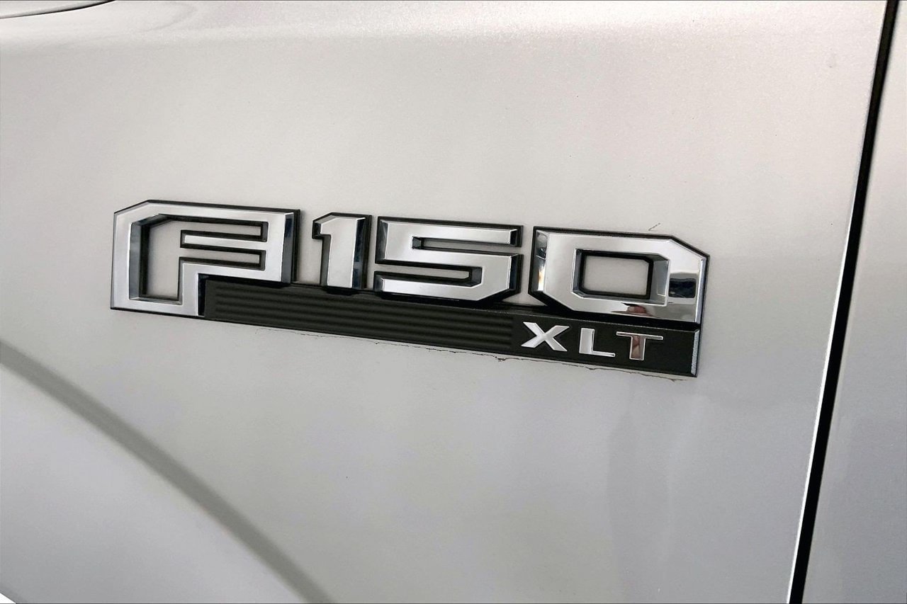 Used 2018 Ford F150 XLT w/ Equipment Group 302A Luxury AWD/4WD image 9