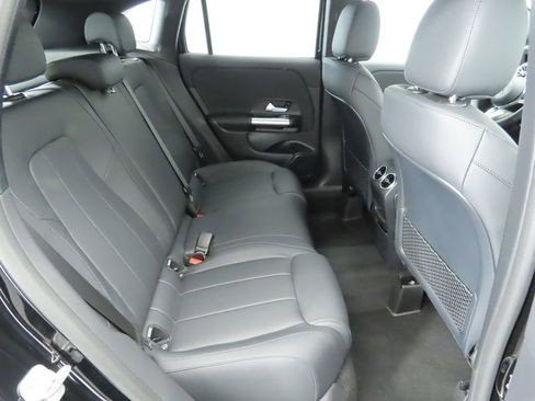 Certified 2025 Mercedes-Benz GLA 250 GLA 250 image 22