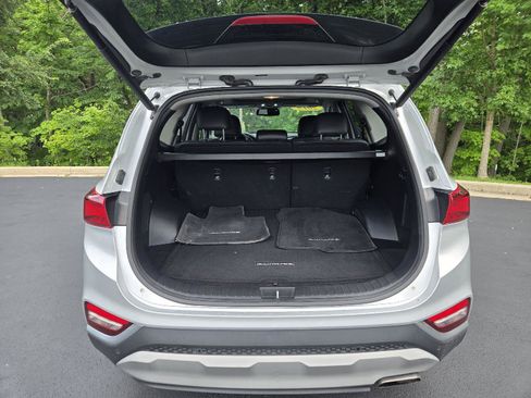 Used 2019 Hyundai Santa Fe AWD image 9
