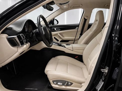 Used 2014 Porsche Panamera S w/ Premium Package Plus RWD image 8