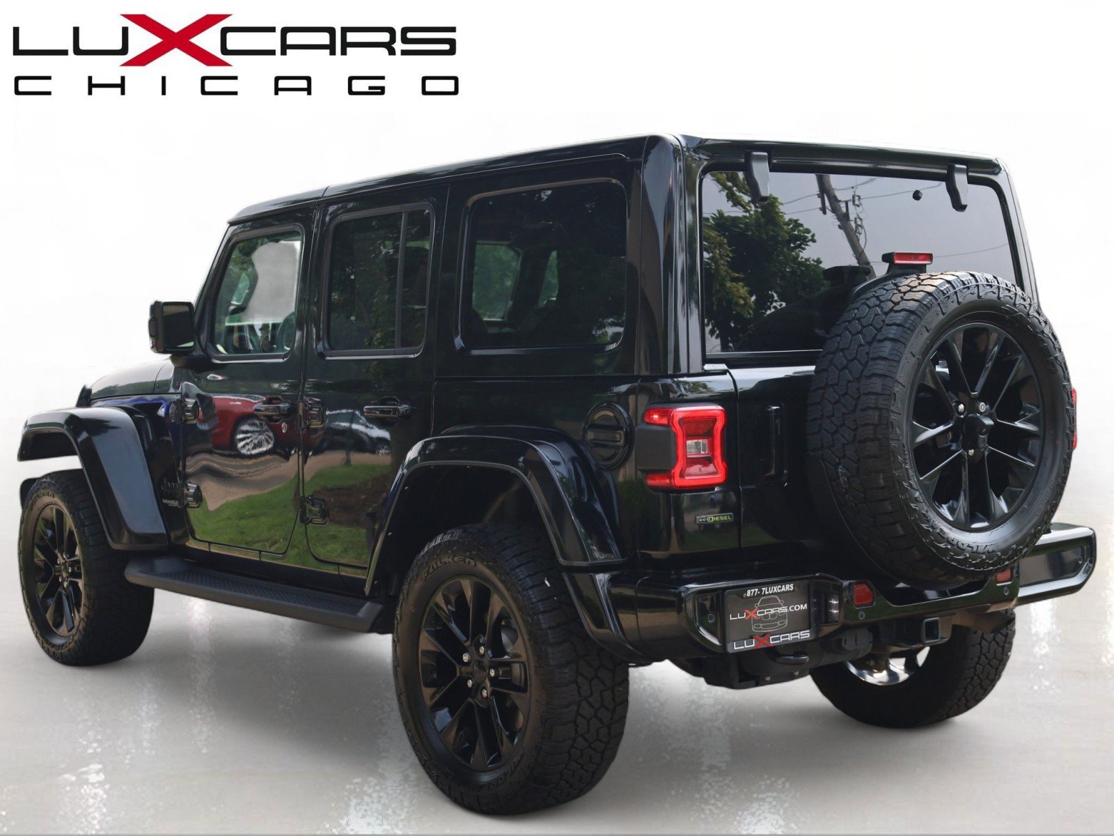 Used 2021 Jeep Wrangler Unlimited Sahara AWD/4WD image 5