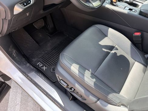 Used 2025 Lexus RX 350 Premium w/ Convenience Package FWD image 22