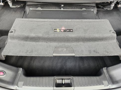 Used 2019 Mercedes-Benz SL 550 image 21