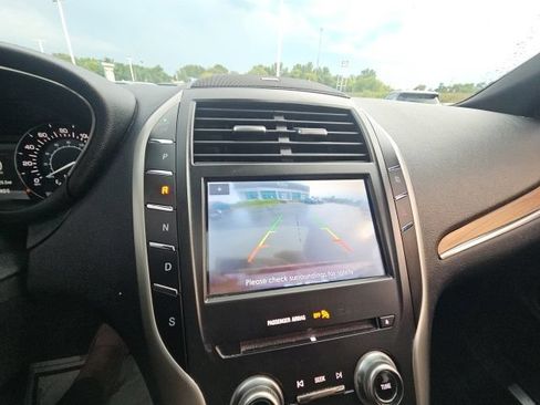 Used 2019 Lincoln MKC Select w/ MKC Climate Package AWD/4WD image 23
