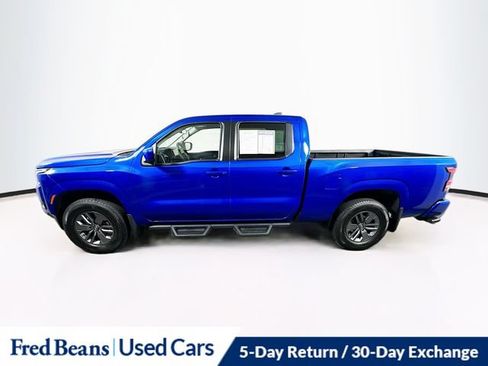 Used 2026 Nissan Frontier SV w/ All-Weather Content Package AWD/4WD image 5