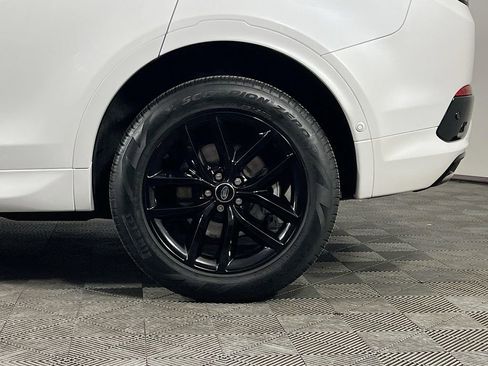 Used 2024 Land Rover Discovery Sport S image 30