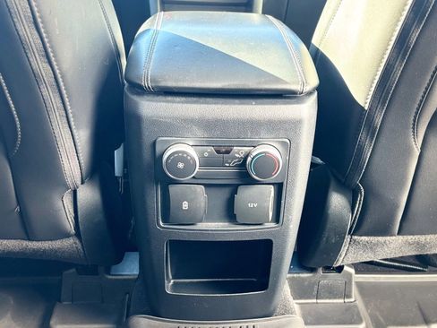 Certified 2021 Ford Explorer XLT w/ Equipment Group 202A image 29