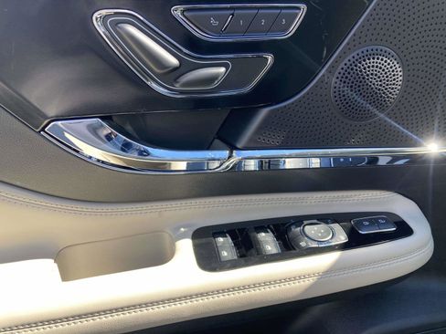 New 2026 Lincoln Corsair Premiere image 17