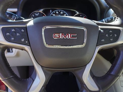 Used 2019 GMC Acadia Denali w/ Technology Package image 19