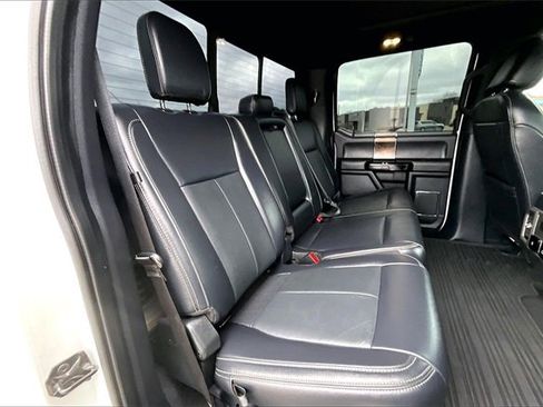 Used 2022 Ford F250 Lariat w/ Black Appearance Package image 20