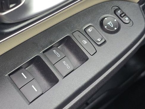 Used 2018 Honda CR-V EX-L image 26