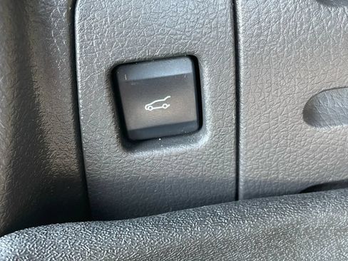 Used 2014 Ford Edge SEL w/ Equipment Group 205A AWD/4WD image 30