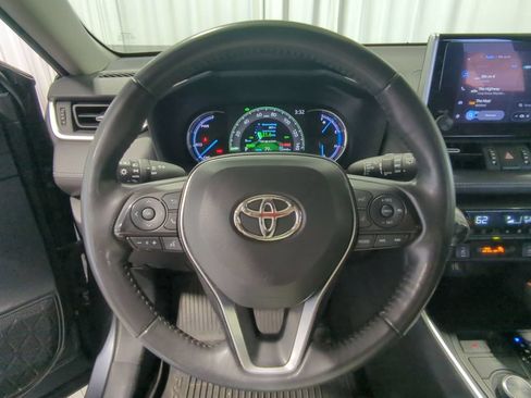 Used 2024 Toyota RAV4 XLE Premium w/ Weather Package AWD/4WD image 27