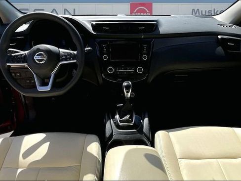 Used 2022 Nissan Rogue Sport S FWD image 7