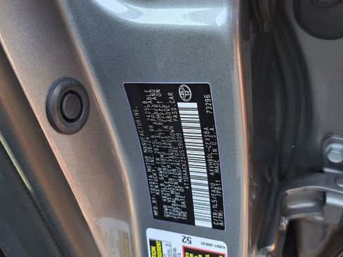 Used 2025 Toyota Camry SE image 26