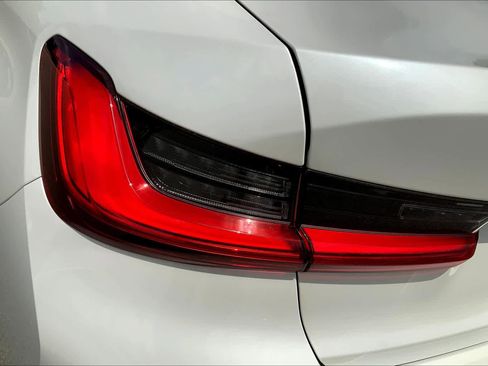 Used 2021 BMW 330i 330i w/ Convenience Package image 29