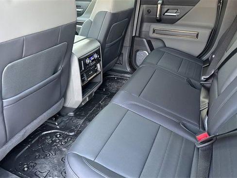 New 2025 GMC Hummer EV 2X image 9