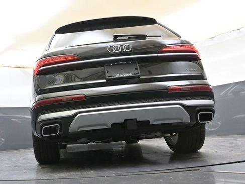 Used 2025 Audi Q7 3.0T Premium Plus w/ Premium Plus Package AWD/4WD image 37