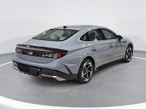New 2026 Hyundai Sonata SEL image 5