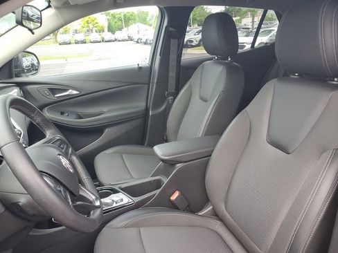 Used 2023 Buick Encore GX Preferred w/ Cold Weather Comfort Package FWD image 16