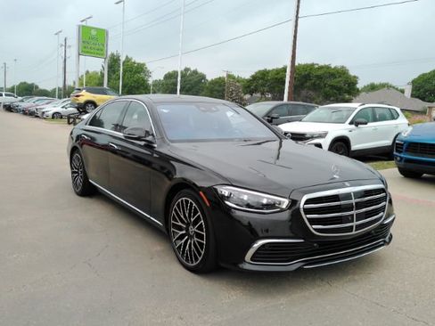 Used 2022 Mercedes-Benz S 580 4MATIC Sedan image 4