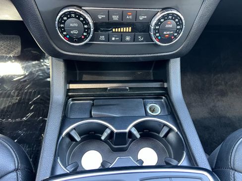 Used 2019 Mercedes-Benz GLS 550 4MATIC image 20