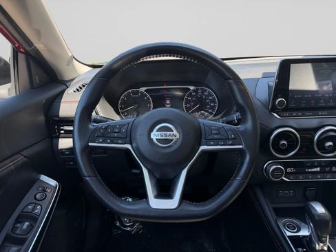 Used 2020 Nissan Sentra SR w/ Premium Package FWD image 22