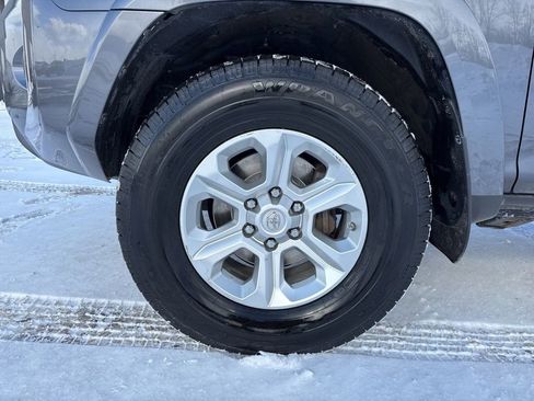 Used 2021 Toyota 4Runner SR5 Premium w/ Moonroof Package image 29