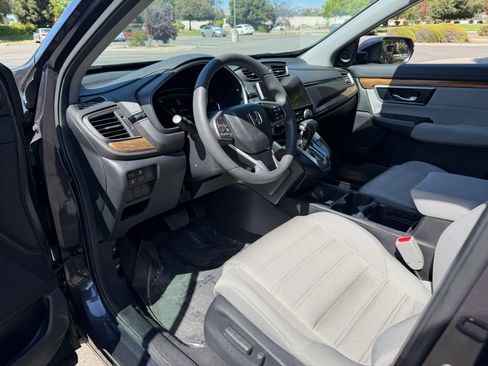 Used 2017 Honda CR-V EX image 9