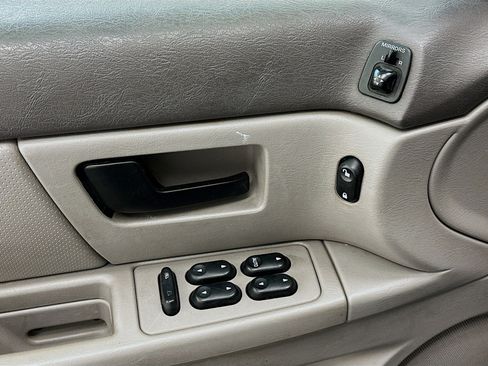 Used 2007 Ford Taurus SE image 15