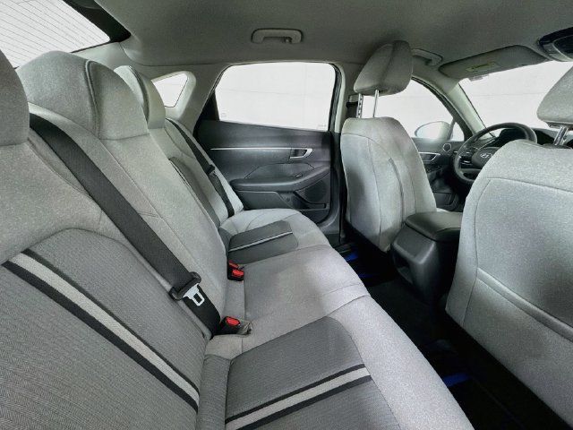 Used 2021 Hyundai Sonata SE FWD image 23