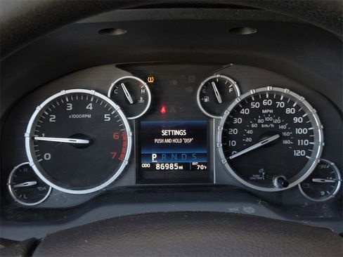 Used 2015 Toyota Tundra SR5 image 22