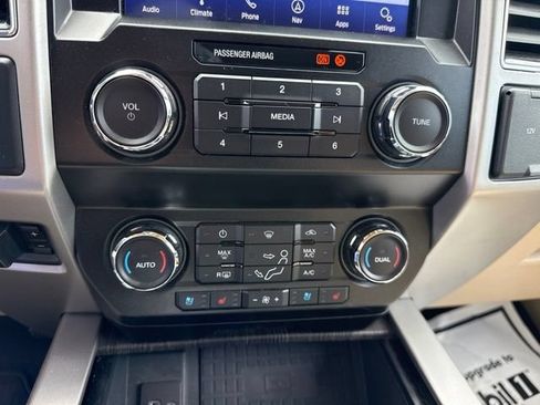 Used 2020 Ford F250 Lariat w/ Tremor Off-Road Package AWD/4WD image 14