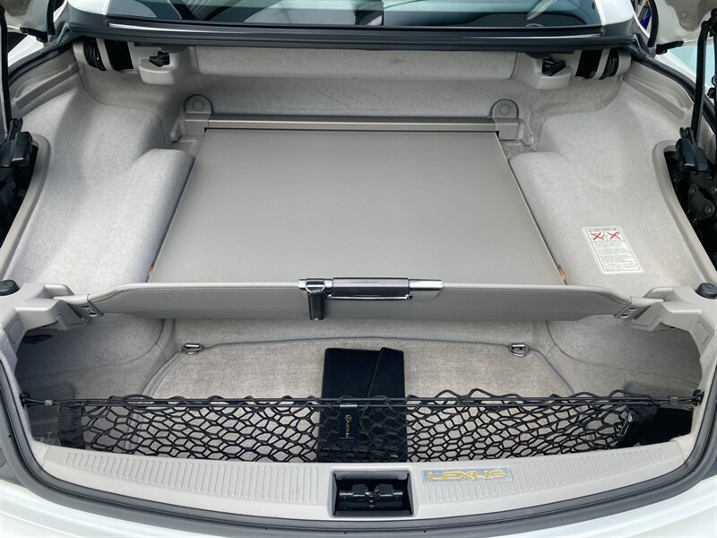 Used 2007 Lexus SC 430 Convertible RWD image 35