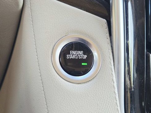 Used 2020 Cadillac Escalade Luxury w/ LPO, Radiant Package AWD/4WD image 33