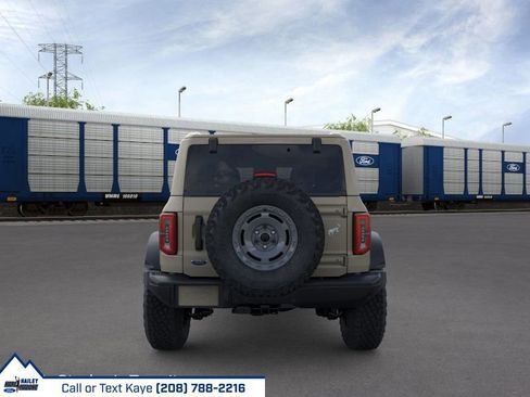 New 2025 Ford Bronco Badlands w/ Sasquatch Package image 30