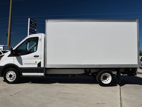 Used 2018 Ford Transit 350 156 DRW RWD image 4