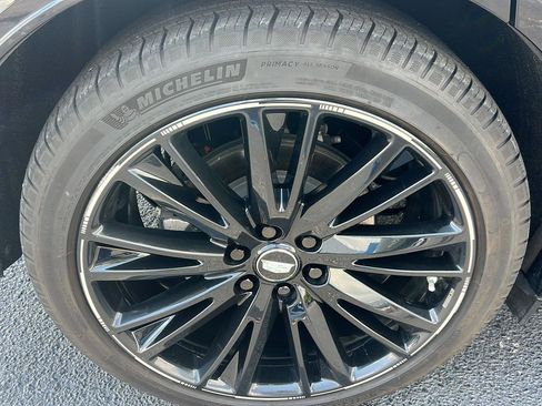 Used 2024 Cadillac Lyriq Sport AWD/4WD image 37