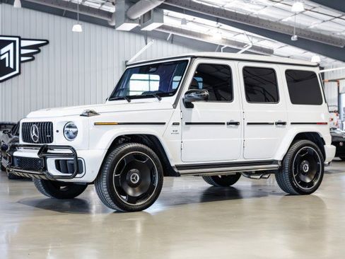 Used 2025 Mercedes-Benz G 63 AMG 4MATIC image 2