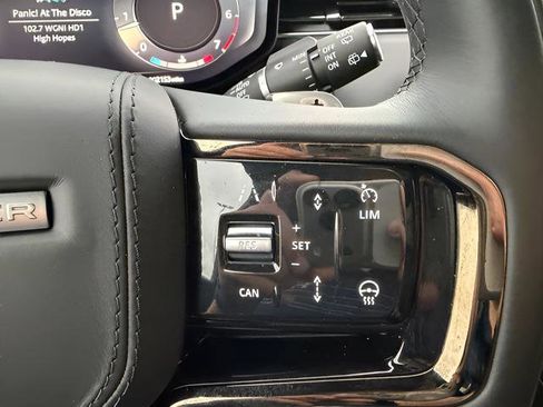 Certified 2025 Land Rover Range Rover Sport Dynamic SE image 20